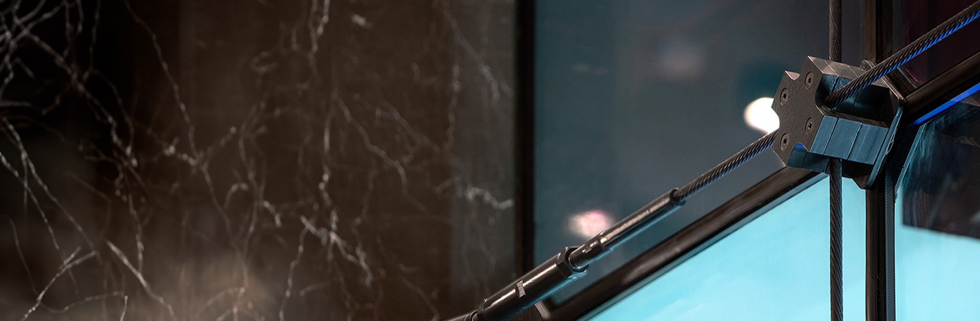 Systémy nerezových laniek