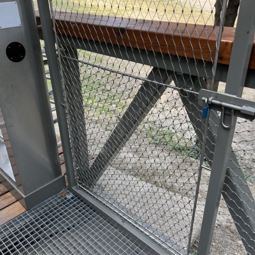 Sodronyháló keretben - Balatonboglar