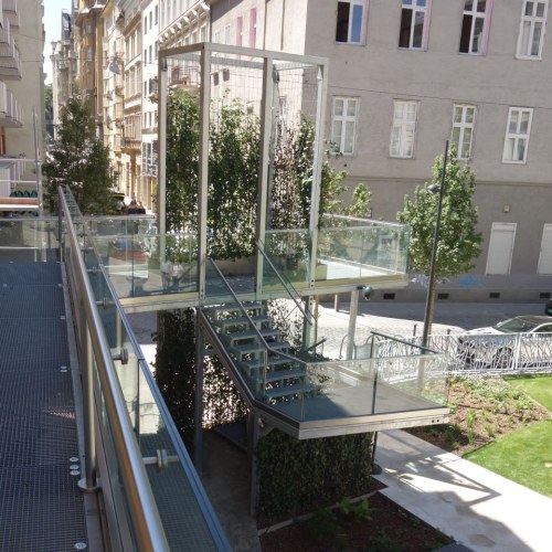 Sodronyhuzalok zöldhomlokzatokhoz - Park Vác