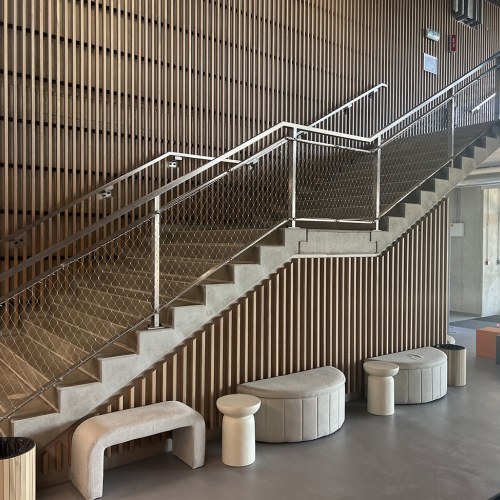 Korlátelemek sodronyhálóból - Malacki Sportaréna