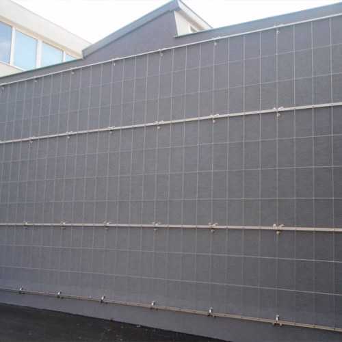 Dróthálóból készült zöldhomlokzati rács - Mrva & Stanko Pincészet