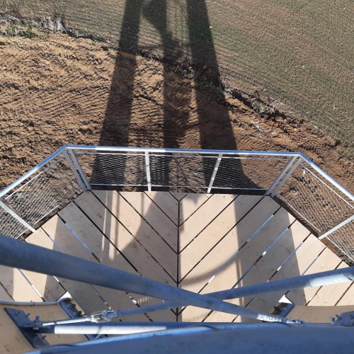 Korlátelemek sodronyhálóból - Kilátó Nitra