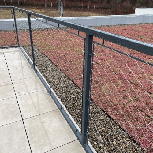 Korlátelemek sodronyhálóból Nitra