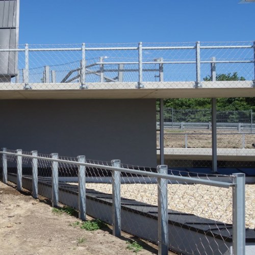 Korlátelemek sodronyhálóból - Szkanzen Szentendre