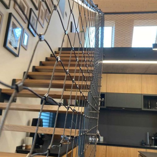 Korlátelemek sodronyhálóból