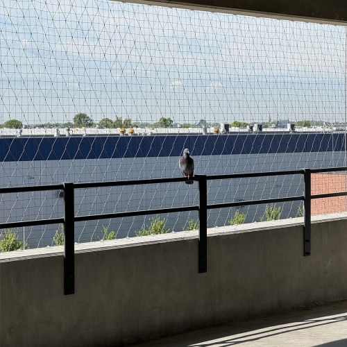 Korlátelemek sodronyhálóból - Parkolóház Varsó