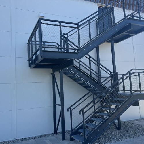 Korlátelemek sodronyhálóból - Malacki Sportaréna